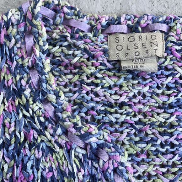 Sigrid Olsen  - Picture 2 of 4